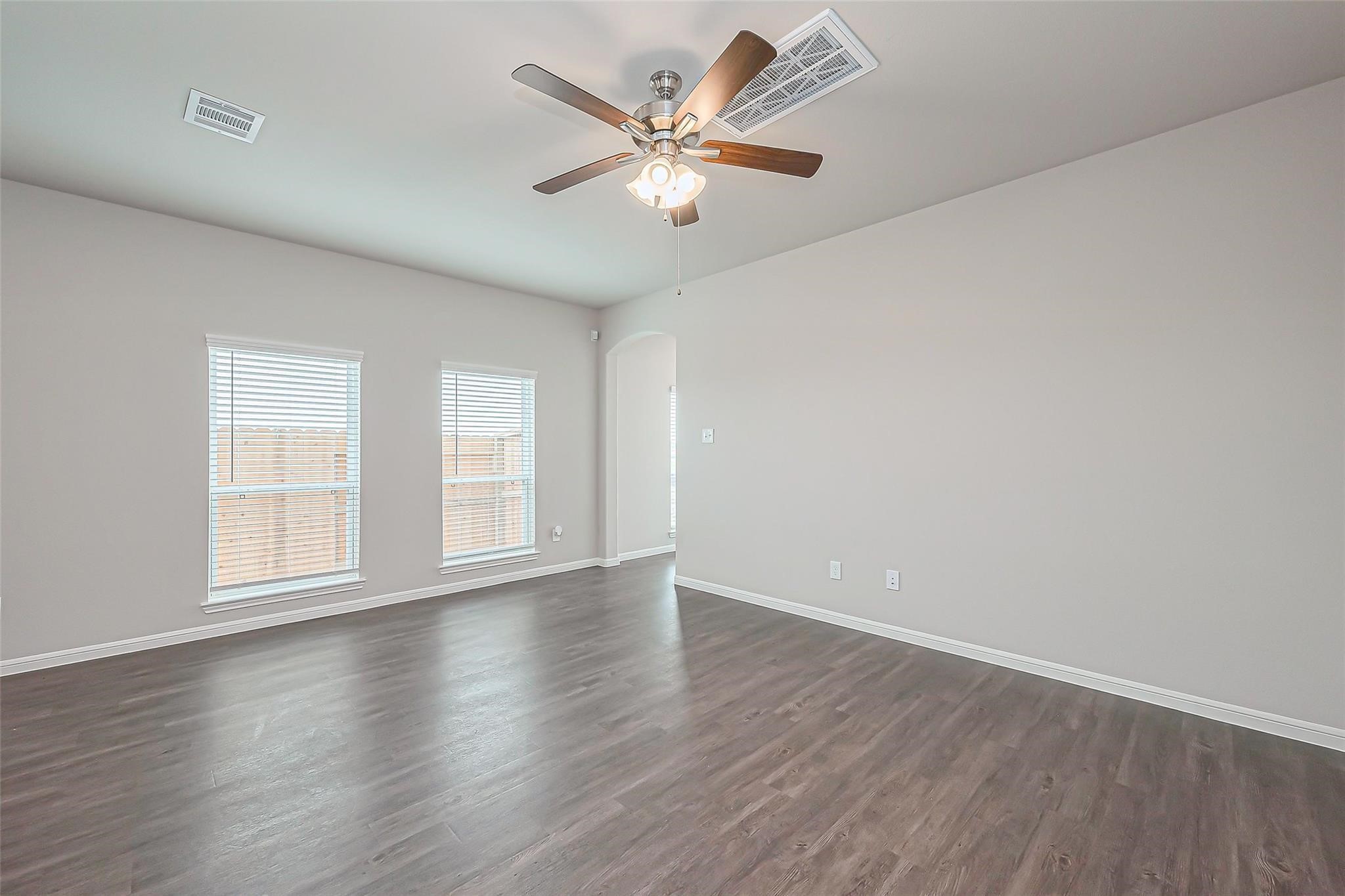 781 Marion Price Drive Dayton, TX 77535 - Photo 14 of 35