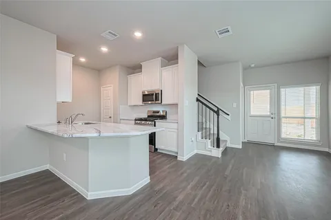 $299,000 | 781 Marion Price Drive, Dayton, TX 77535