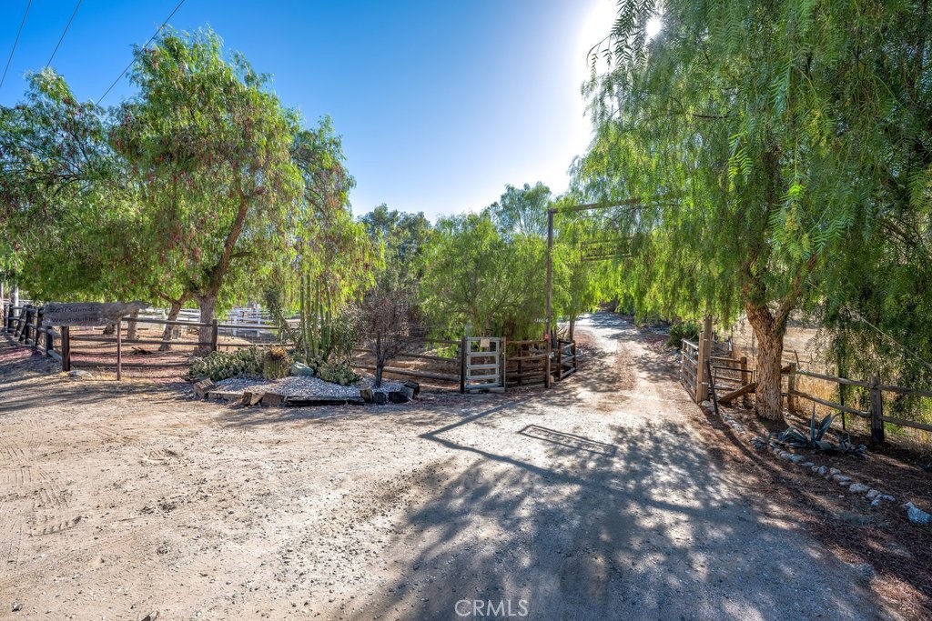 34404 Red Rover Mine Road Acton, CA 93510 - Photo 32 of 52 Gallery Image 32