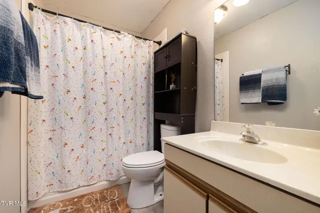 $179,900 | 348 River Road, Unit B1, Bluff City, TN 37618