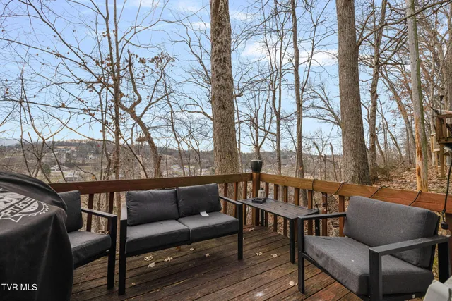 $179,900 | 348 River Road, Unit B1, Bluff City, TN 37618