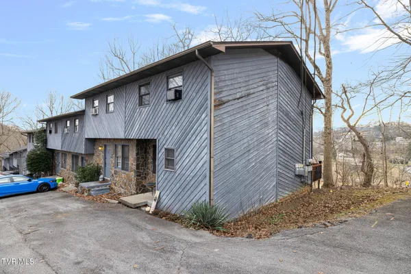 $174,500 | 348 River Road, Unit B1, Bluff City, TN 37618