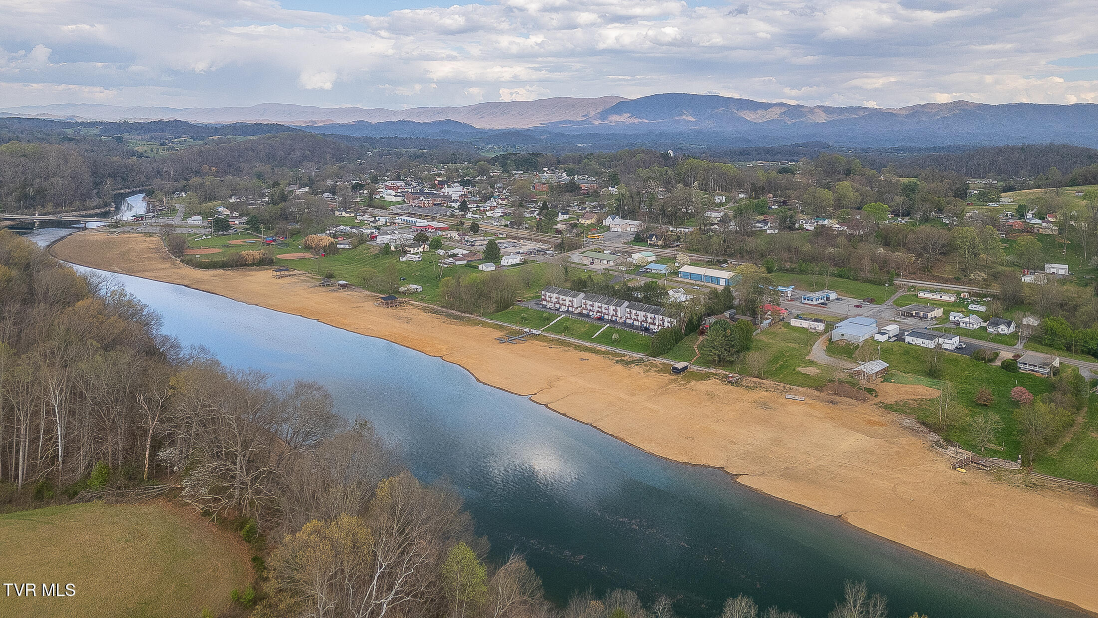 348 River Road, Unit B1 Bluff City, TN 37618 - Photo 30 of 40 DJI_0006