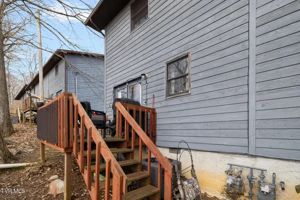 $174,500 | 348 River Road, Unit B1, Bluff City, TN 37618