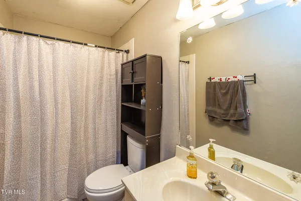 $174,500 | 348 River Road, Unit B1, Bluff City, TN 37618