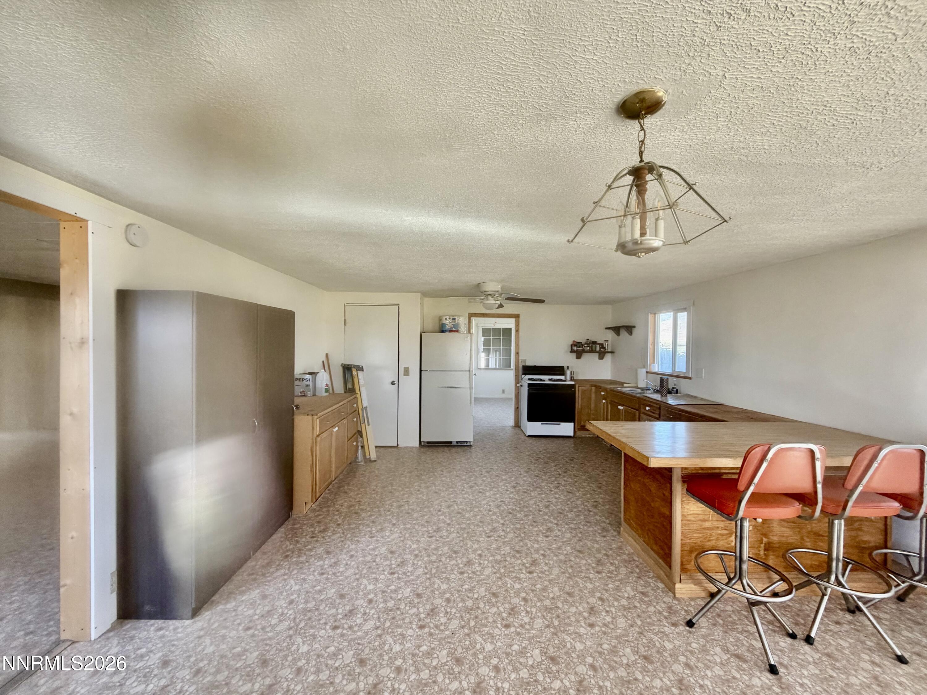 3250 Youngberg Road Winnemucca, NV 89445 - Photo 4 of 47 FullSizeRender