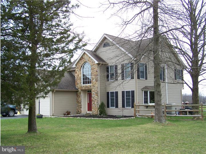 1748 Quarry Road Coopersburg, PA 18036 - Photo 2 of 24 Exterior Side