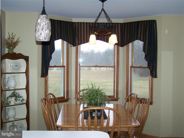 1748 Quarry Road Coopersburg, PA 18036 - Photo 14 of 24 Kitchen