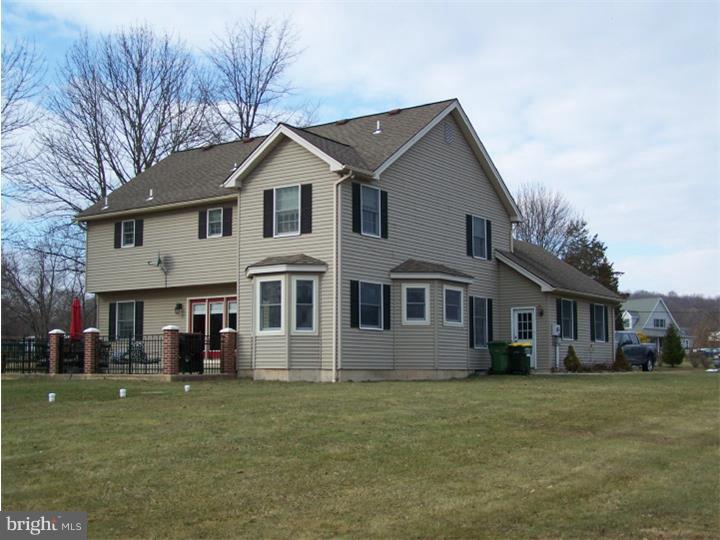 1748 Quarry Road Coopersburg, PA 18036 - Photo 3 of 24 Exterior Side