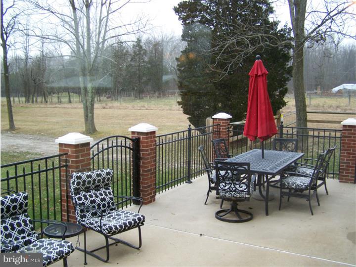 1748 Quarry Road Coopersburg, PA 18036 - Photo 23 of 24 Patio