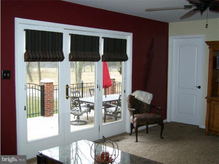 1748 Quarry Road Coopersburg, PA 18036 - Photo 8 of 24 Family Room