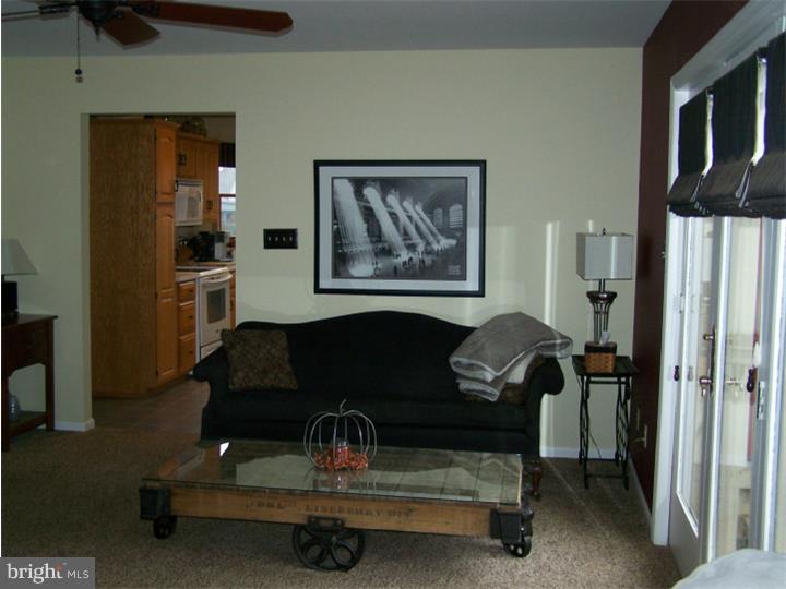 1748 Quarry Road Coopersburg, PA 18036 - Photo 10 of 24 Family Room