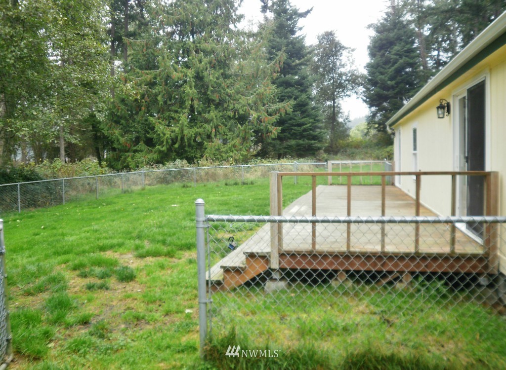 3181 Taylor Road Oak Harbor, WA 98277 - Photo 6 of 11 Gallery Image 6
