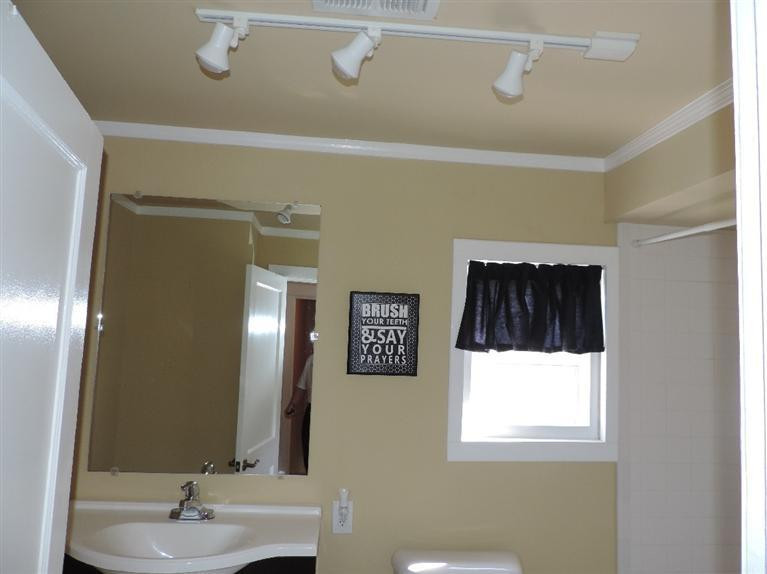 1733 Nicholasville Road Lexington, KY 40503 - Photo 26 of 34 Photo 26