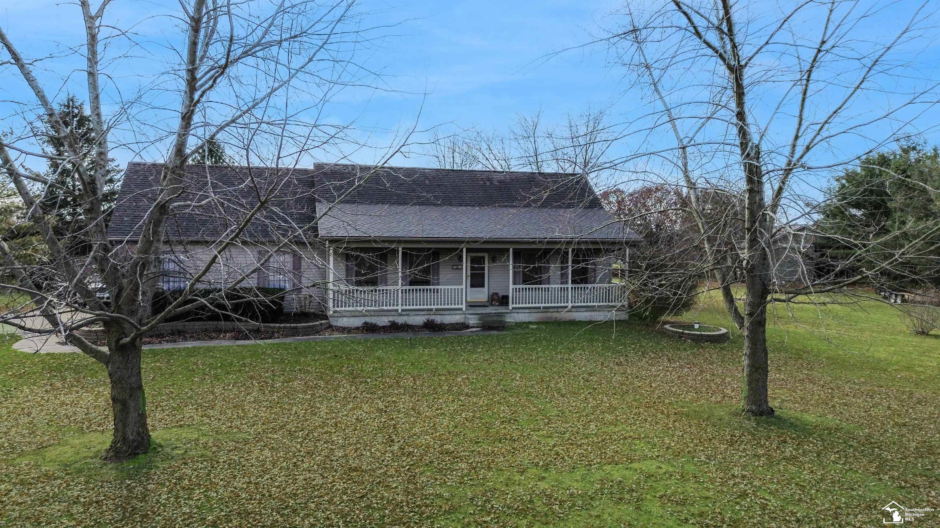1711 West Albain Road Monroe, MI 48161 - Photo 1 of 31
