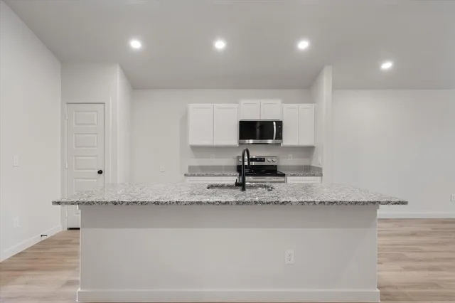 $219,000 | 2409 Aberdeen Avenue, Wolfforth, TX 79382