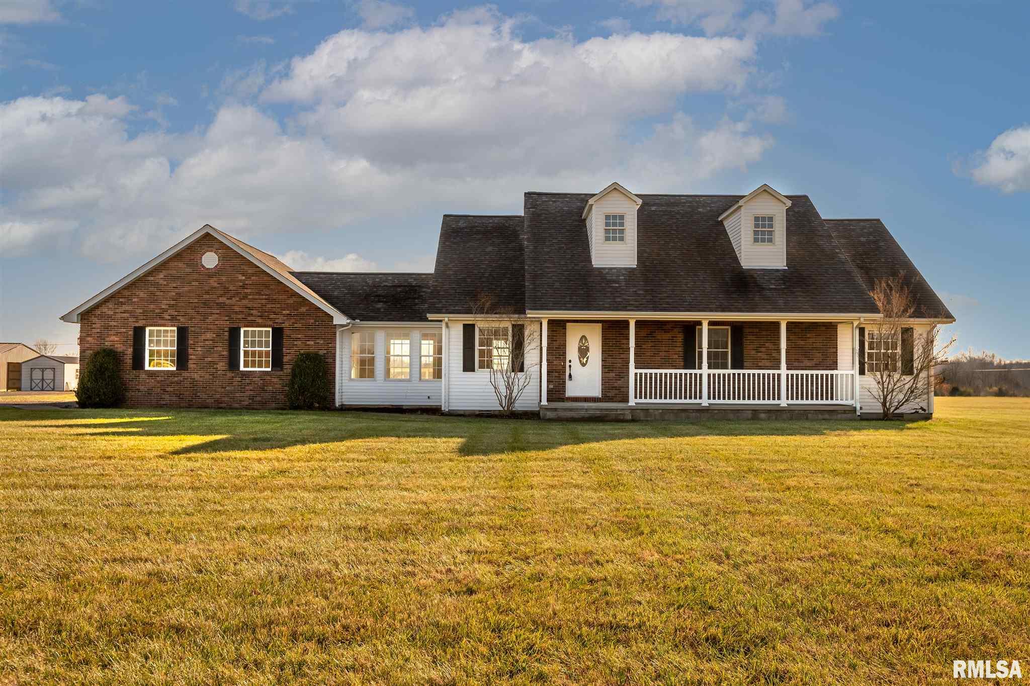 5643 Sycamore Road Carterville, IL 62918 - Photo 2 of 36 Gallery Image 2