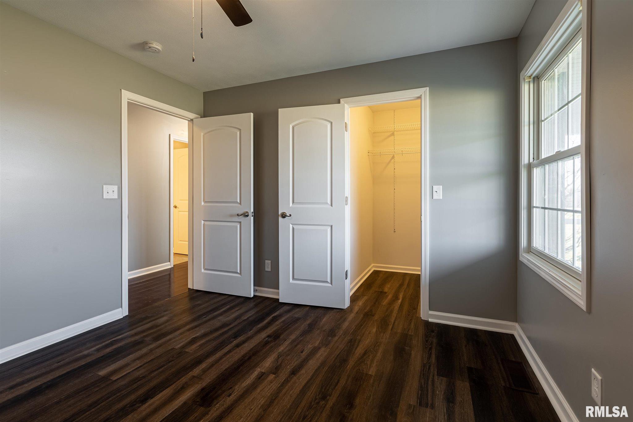 5643 Sycamore Road Carterville, IL 62918 - Photo 20 of 36 Gallery Image 20
