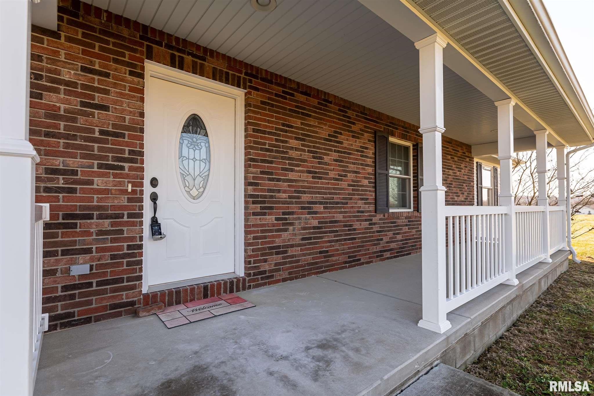 5643 Sycamore Road Carterville, IL 62918 - Photo 4 of 36 Gallery Image 4