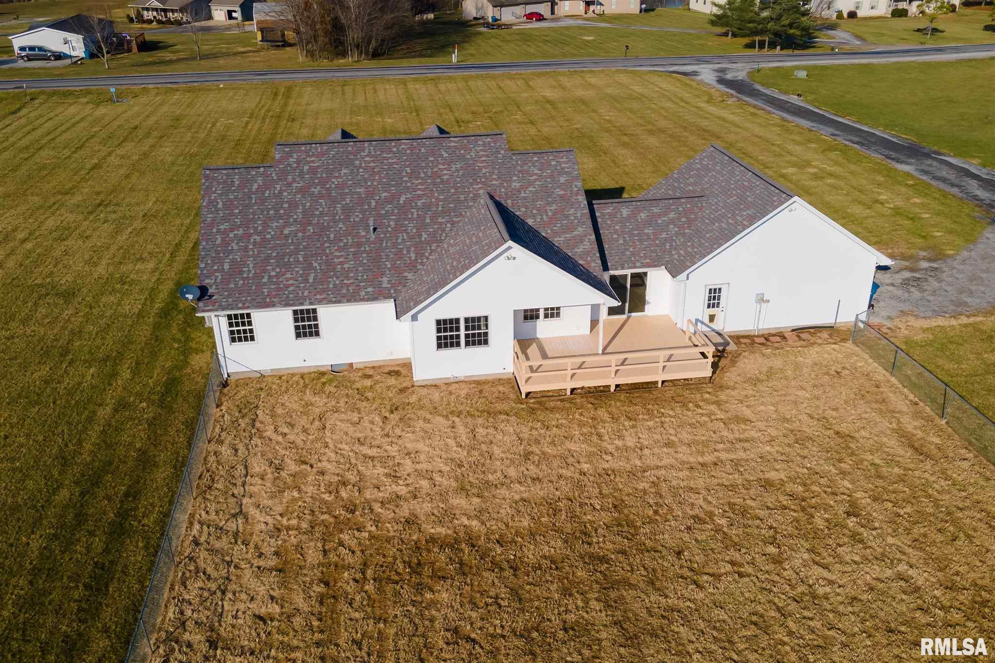 5643 Sycamore Road Carterville, IL 62918 - Photo 31 of 36 Gallery Image 31