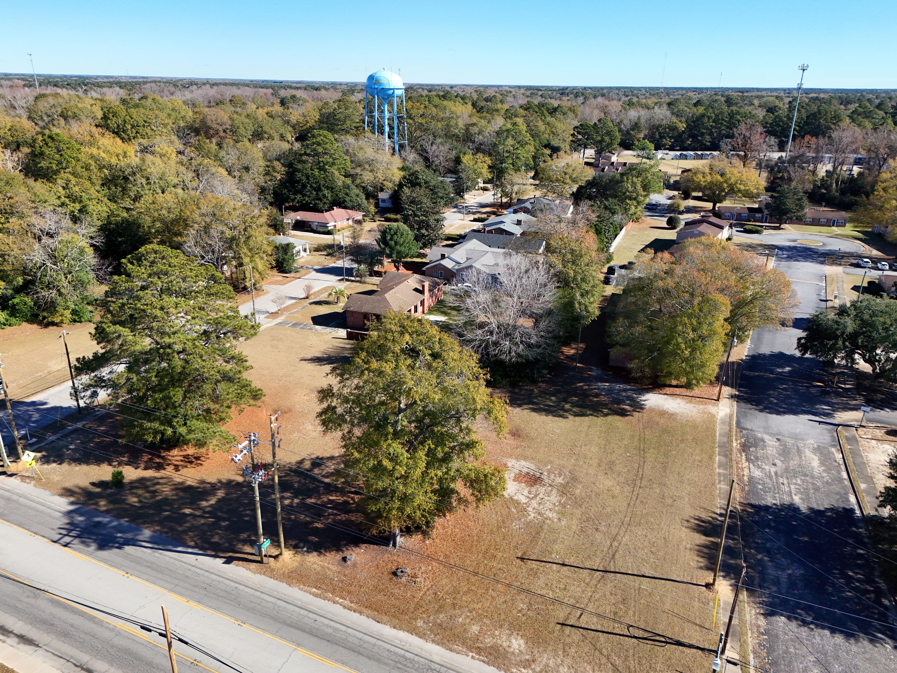 761 North Main Street Sumter, SC 29150 - Photo 3 of 5 4