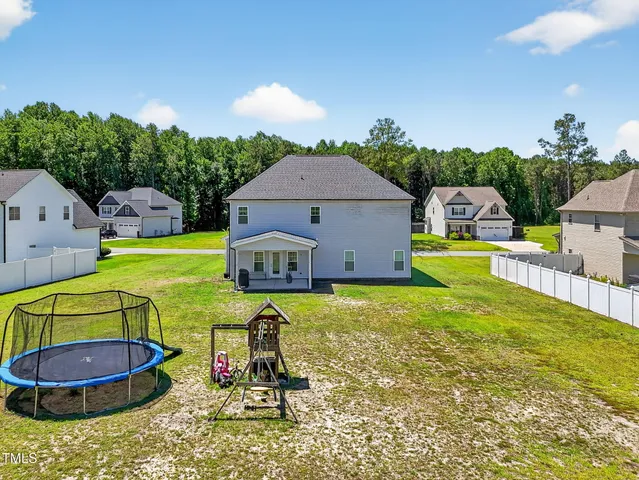 $430,500 | 414 Fallingbrook Drive, Kenly, NC 27542