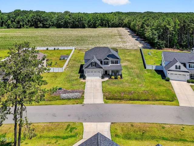 $430,500 | 414 Fallingbrook Drive, Kenly, NC 27542