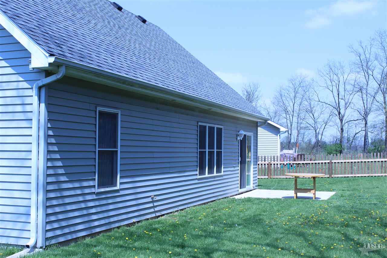 1231 Eastridge Drive Decatur, IN 46733 - Photo 5 of 30 Gallery Image 5