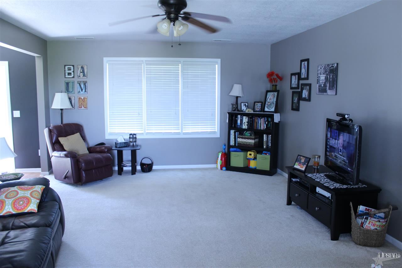 1231 Eastridge Drive Decatur, IN 46733 - Photo 7 of 30 Gallery Image 7