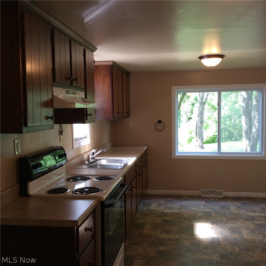 5443 South Ridge Road East Ashtabula, OH 44004 - Photo 9 of 23