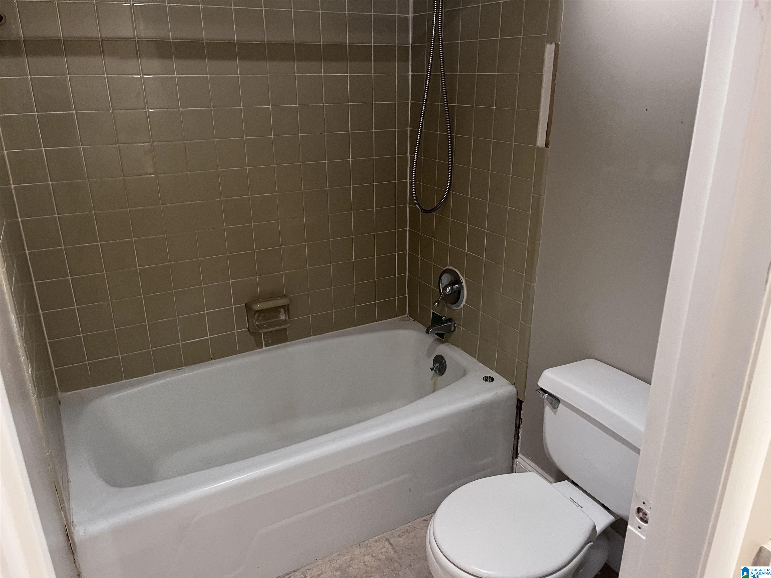 3101 Lorna Road, Unit 1611 Birmingham, AL 35216 - Photo 2 of 9
