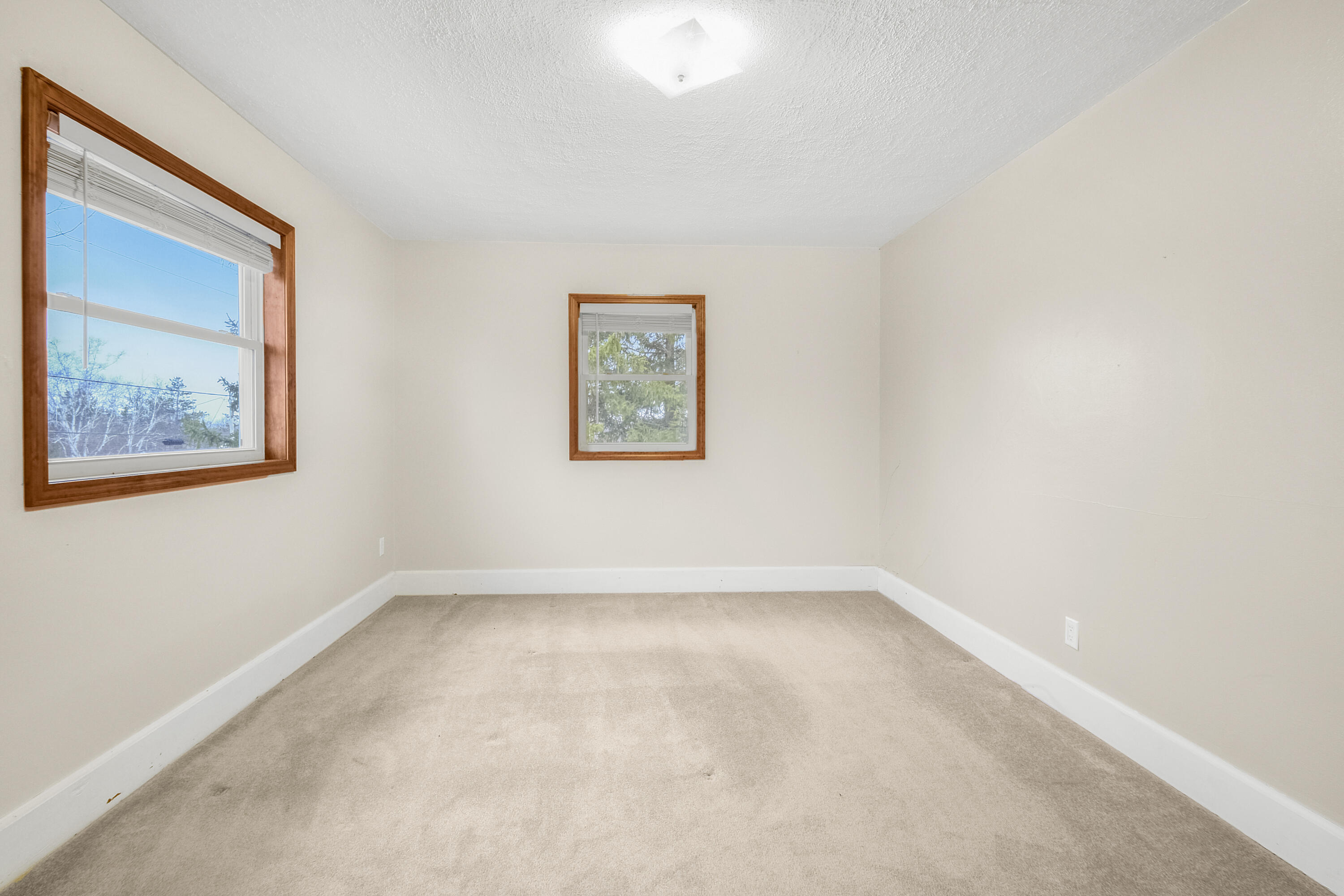 W6552 State Highway 144 Sherman, WI 53075 - Photo 15 of 20 Bedroom