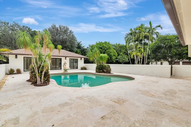 a view of outdoor space yard and house
