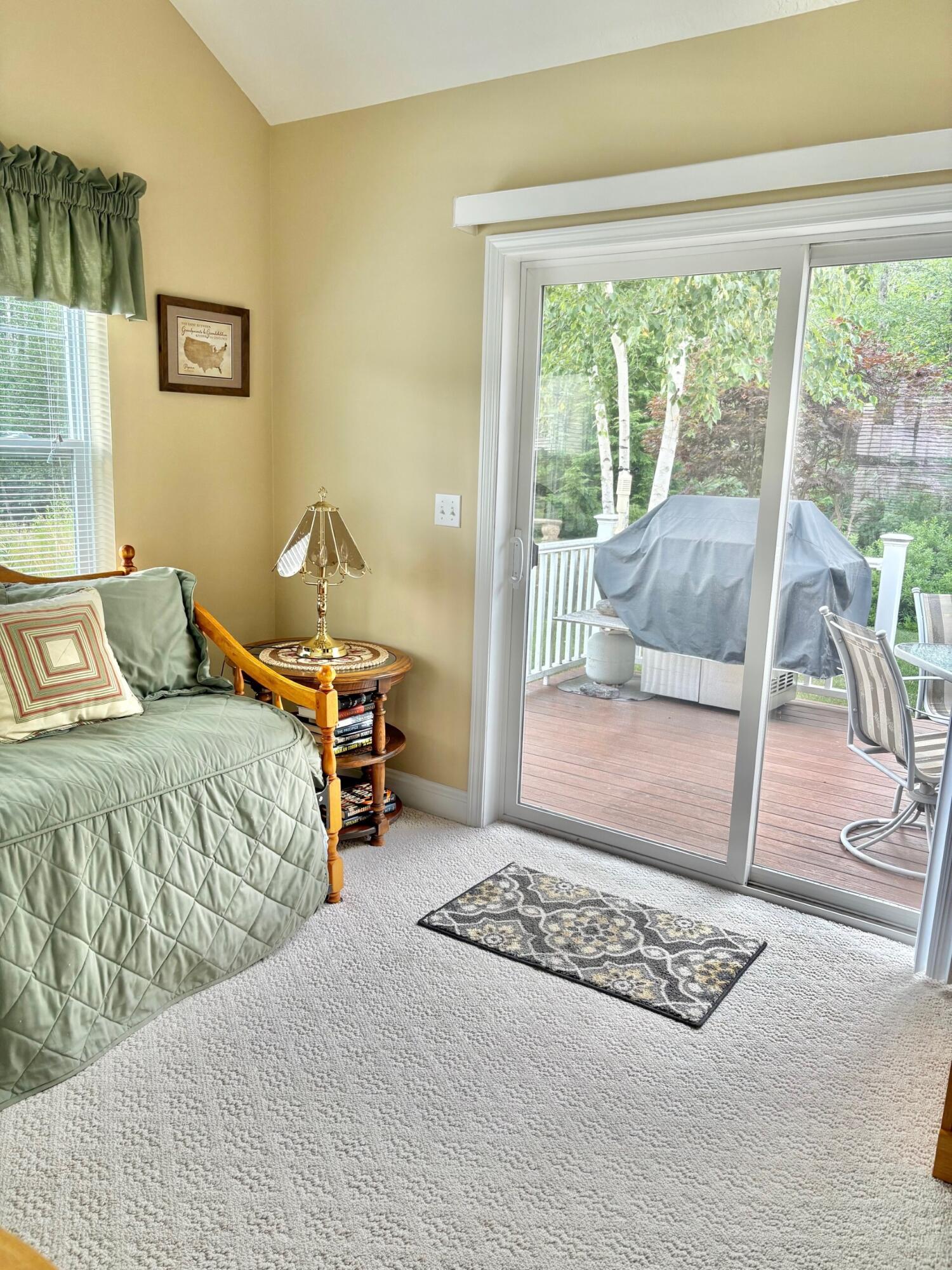 56 Kavanaugh Road, Unit 56 Old Orchard Beach, ME 04064 - Photo 20 of 32 sunroon