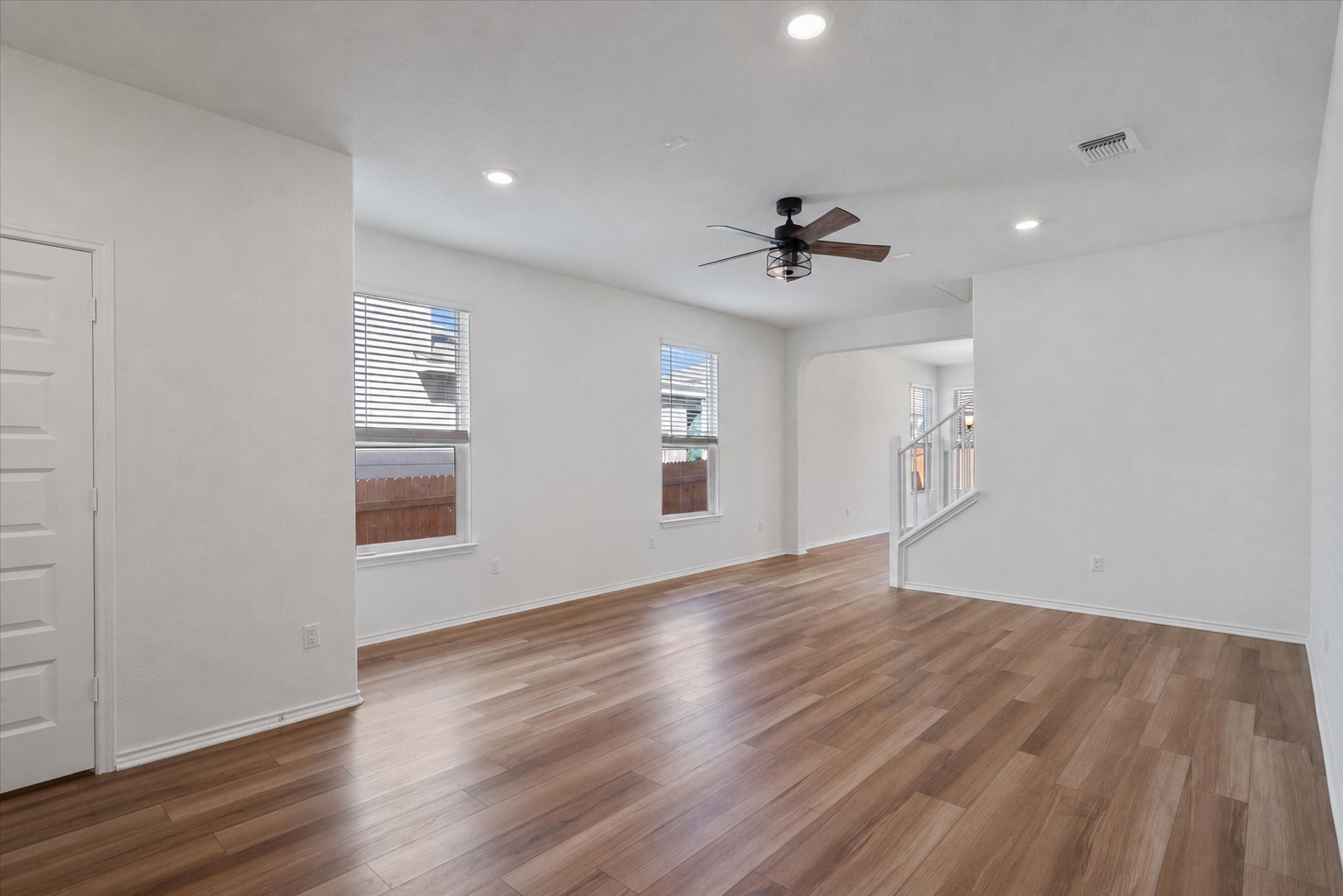 1032 Santiam Street Georgetown, TX 78626 - Photo 10 of 40