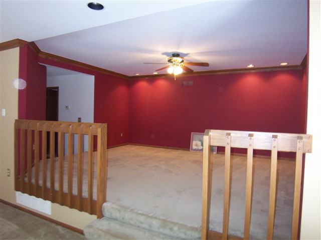 157 Meadow Ln Circle Rochester, MI 48307 - Photo 11 of 21 31038389-10.JPG