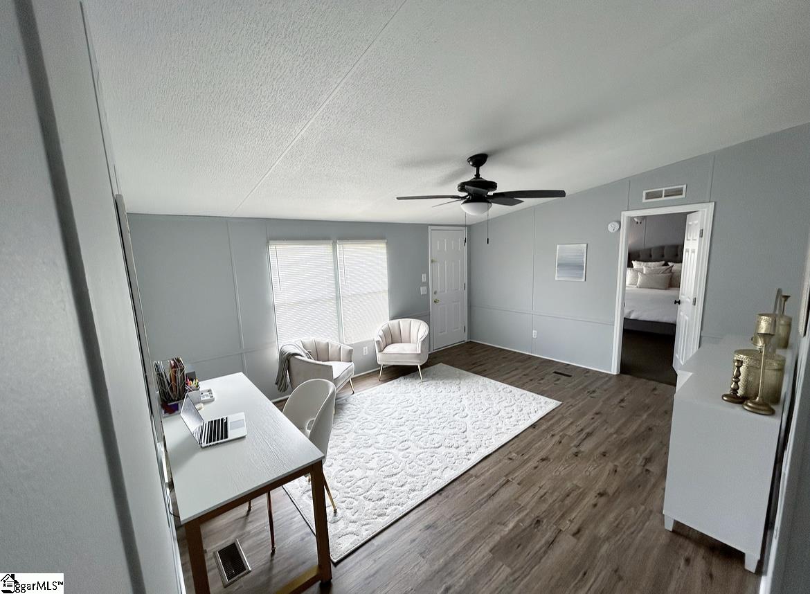 219 Ray Road Piedmont, SC 29673 - Photo 5 of 23