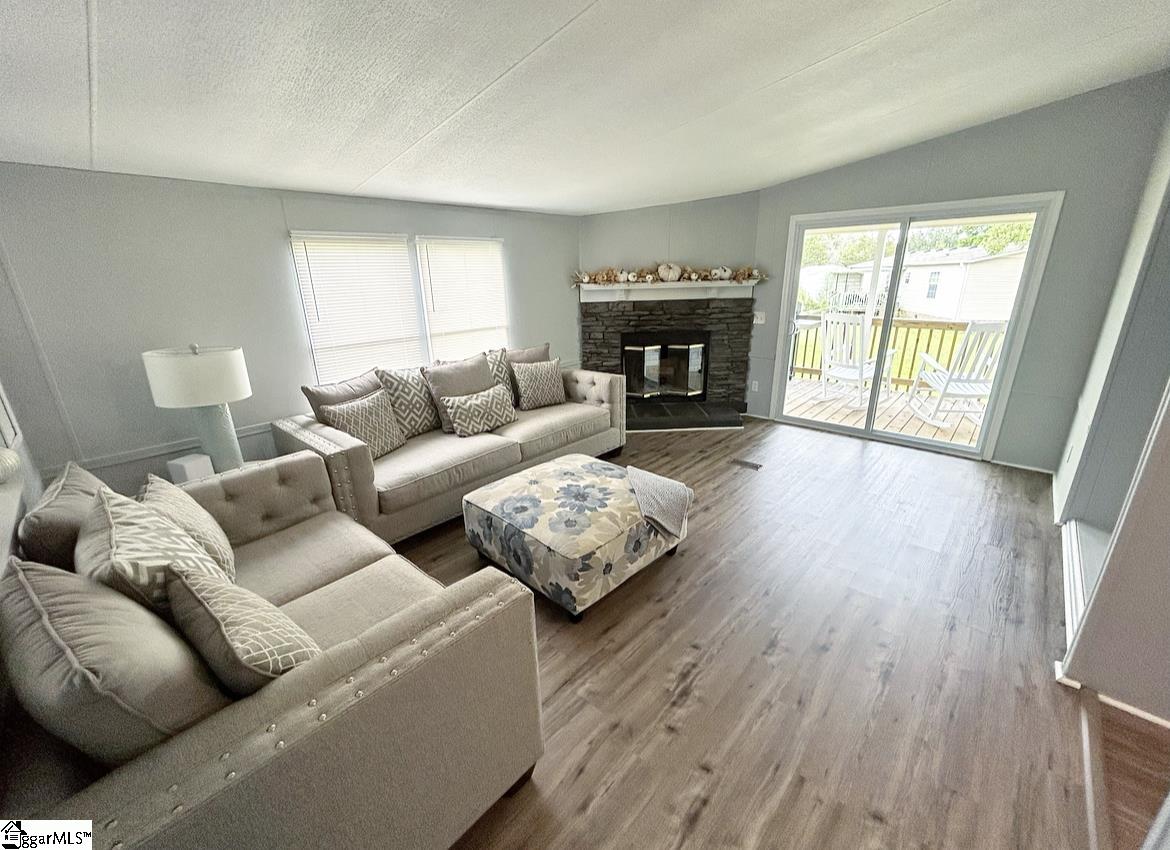 219 Ray Road Piedmont, SC 29673 - Photo 6 of 23