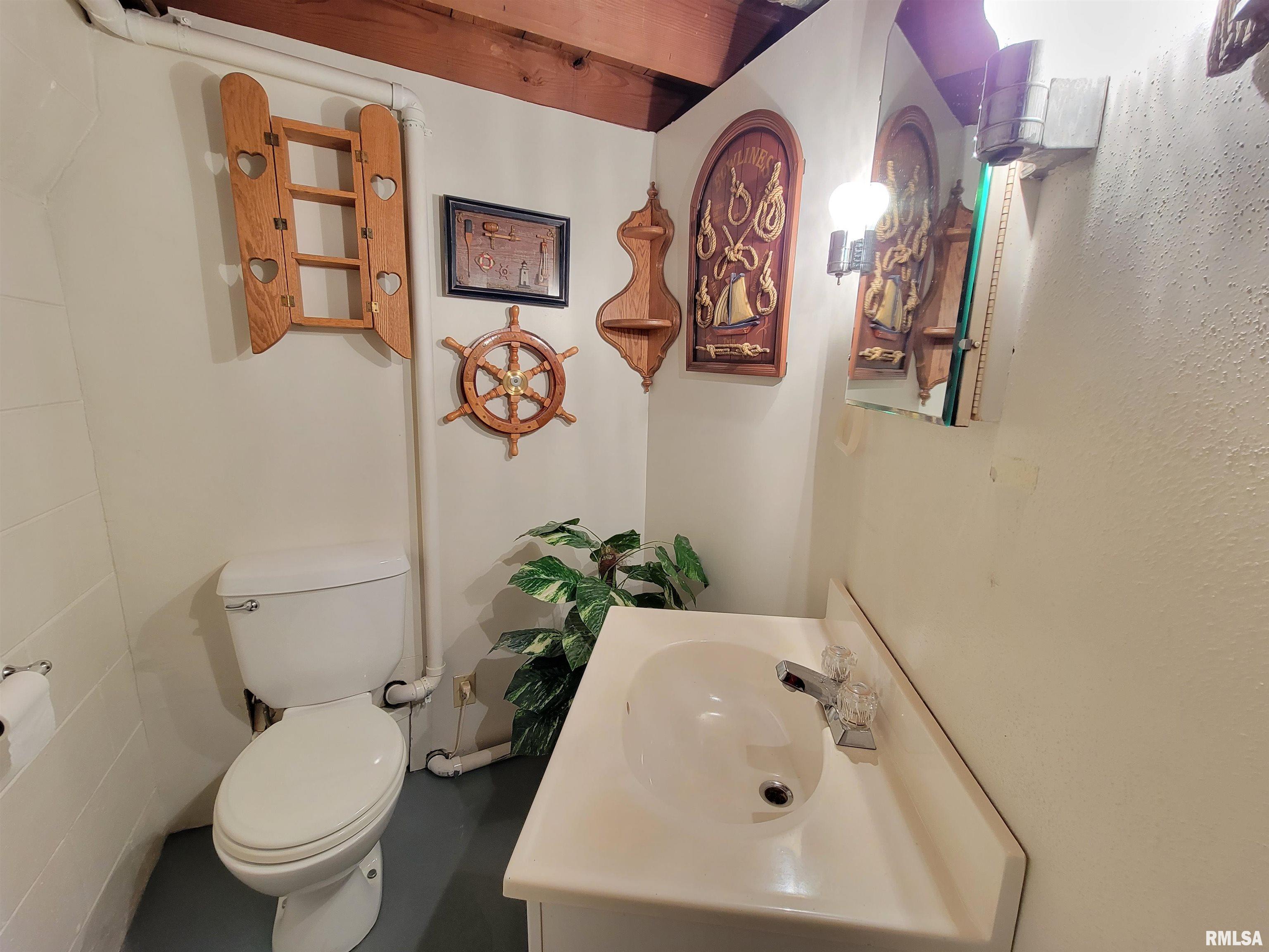 310 Brookview Road East Peoria, IL 61611 - Photo 18 of 21 Gallery Image 18