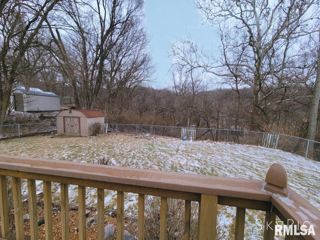 310 Brookview Road East Peoria, IL 61611 - Photo 2 of 21 Gallery Image 2