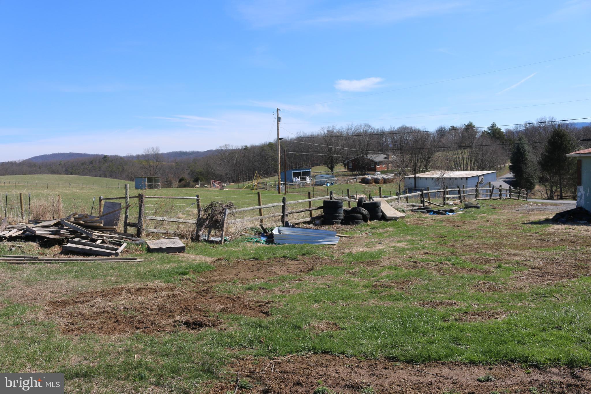 880 Tom Cox Road Petersburg, WV 26847 - Photo 8 of 16