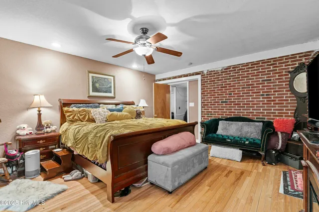 $210,000 | 2197 Harvey Point Road, Hertford, NC 27944