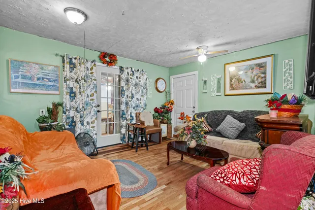 $210,000 | 2197 Harvey Point Road, Hertford, NC 27944