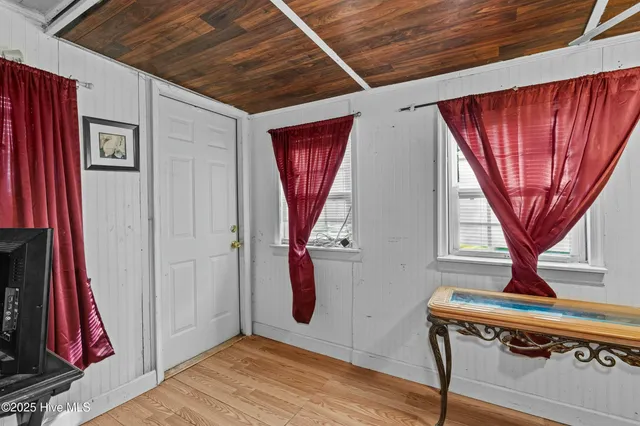 $210,000 | 2197 Harvey Point Road, Hertford, NC 27944