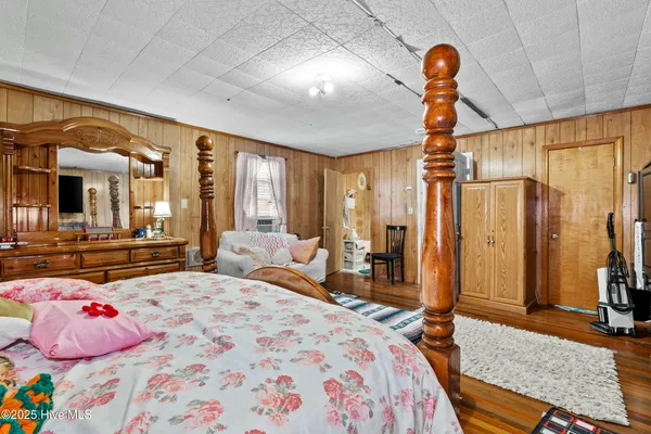 $210,000 | 2197 Harvey Point Road, Hertford, NC 27944