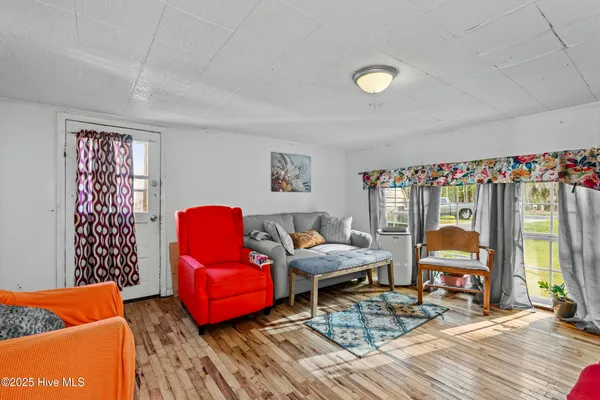 $210,000 | 2197 Harvey Point Road, Hertford, NC 27944