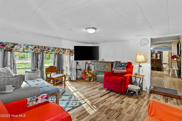 $210,000 | 2197 Harvey Point Road, Hertford, NC 27944