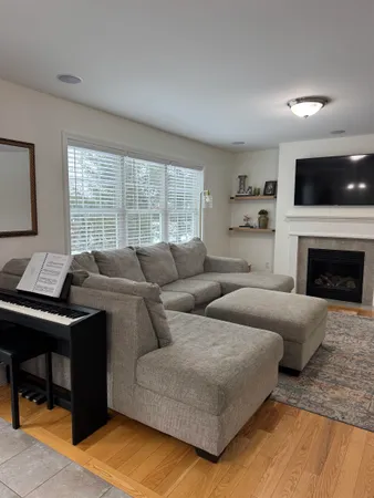 $489,000 | 20 Briar Lane, Colchester, VT 05446