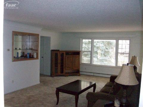 12572 Tuscola Road Clio, MI 48420 - Photo 4 of 27 20343005-3.JPG