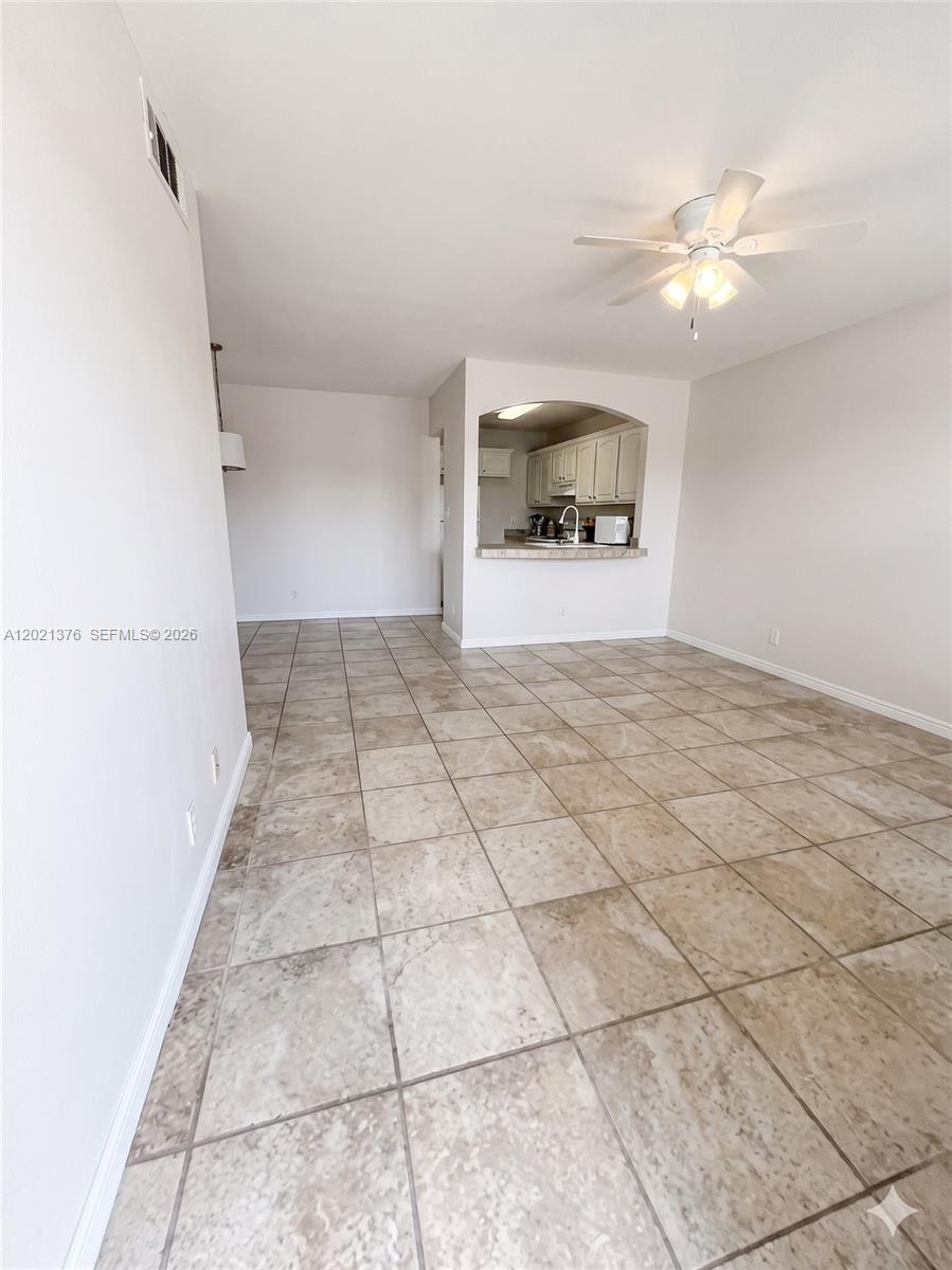 10046 Winding Lake Road, Unit 204 Sunrise, FL 33351 - Photo 4 of 8